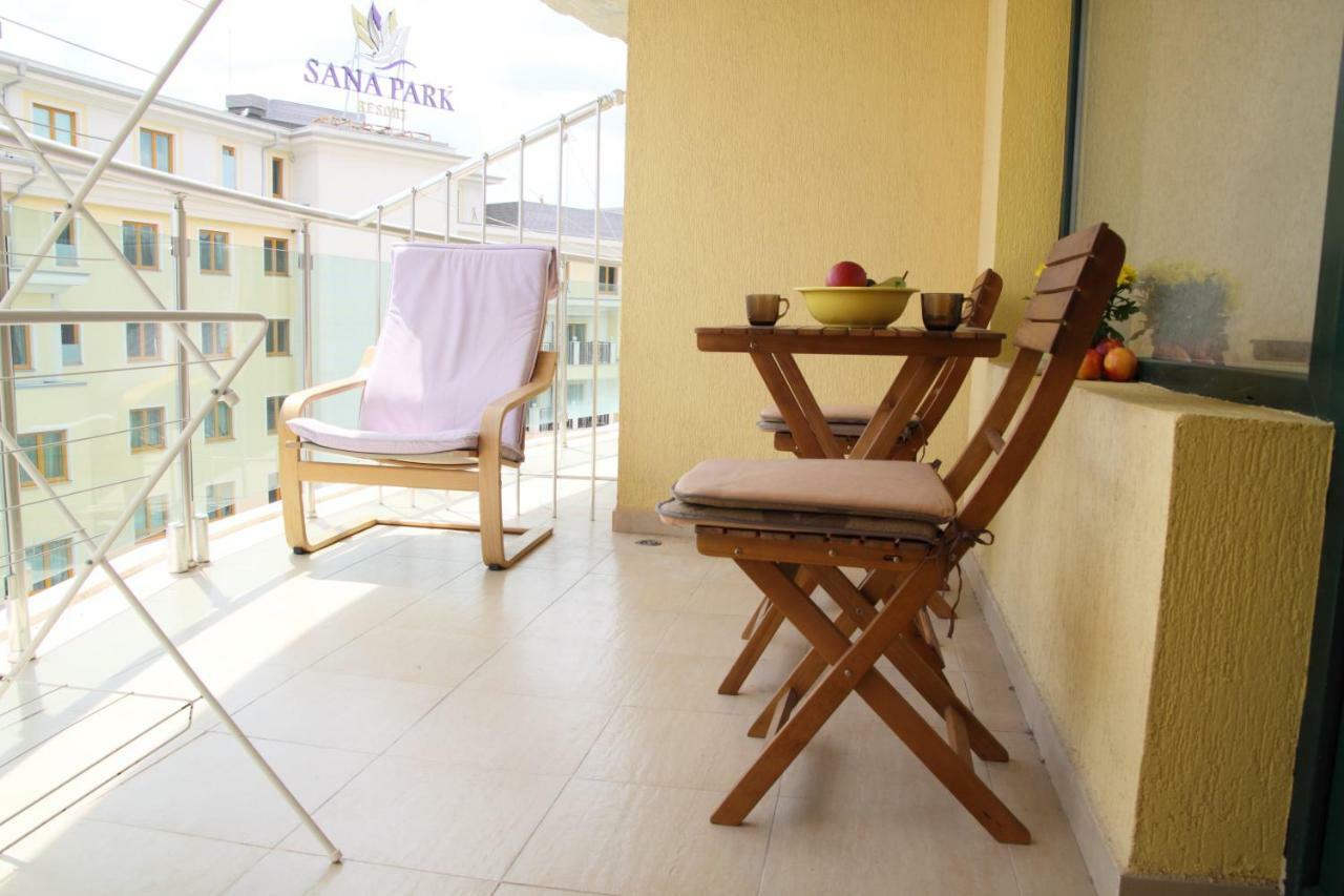 Private Apartment In Saint Elena セインツ・コンスタンティン＆ヘレナ エクステリア 写真